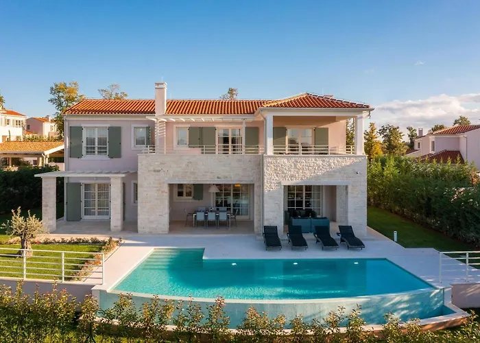 Villa Blanche By Ilc